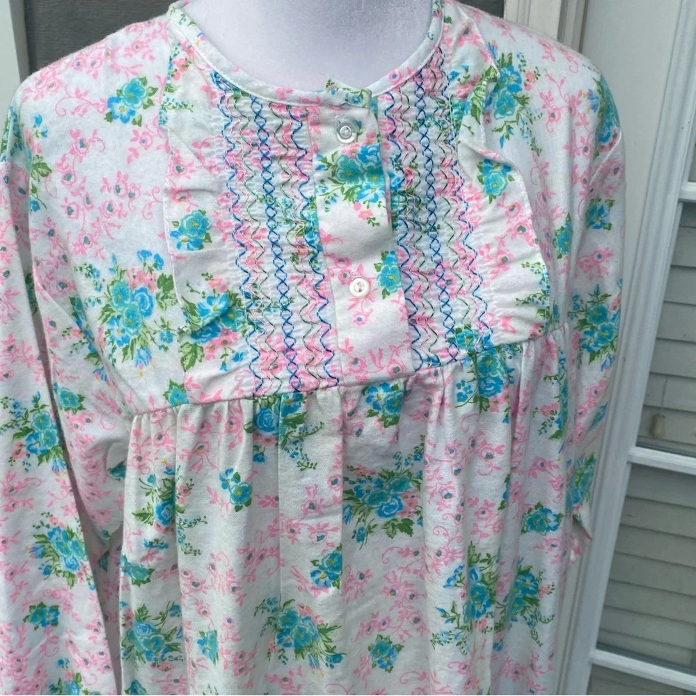 Floral Long Sleeve Nightgown - Pink and Green Vintage J C Penny GrandmaCore L‎